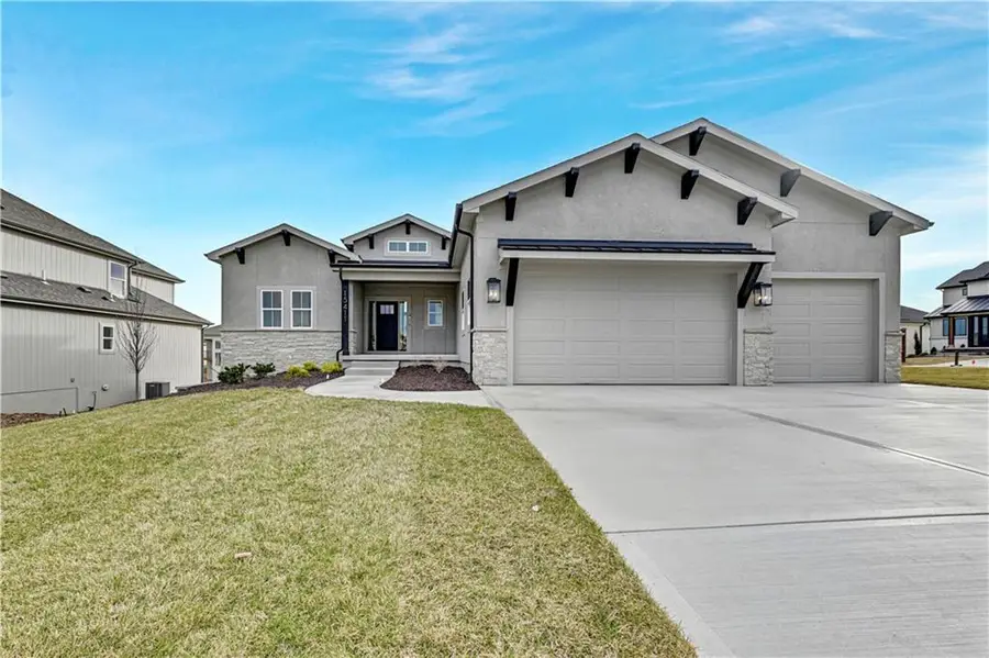 15411 W 161st Terrace, Olathe, KS 66062 - Image #2