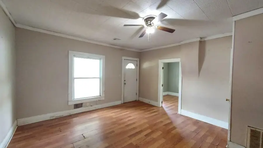 912 W 2nd Street, Pittsburg, KS 66762 - Image #2