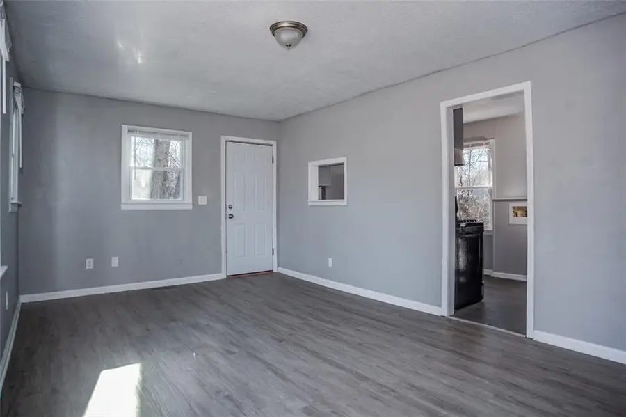 112 S Home Street, Independence, MO 64053 - Image #2