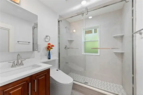 7626 Sycamore Avenue, Kansas City, MO 64138