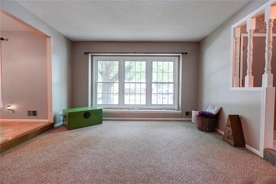 1331 SW Horizon Drive, Blue Springs, MO 64015 - Image #3