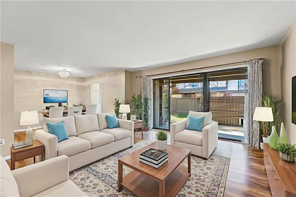 7433 W 102nd Court, Overland Park, KS 66212 - Image #1