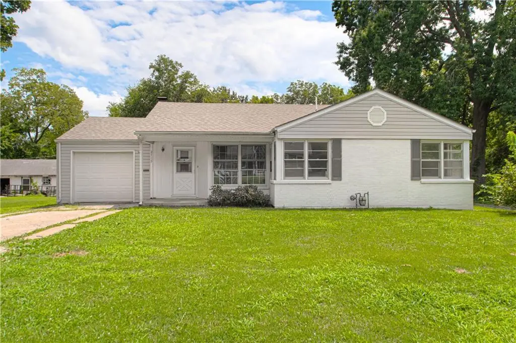 2713 Windsor Avenue, Independence, MO 64052 - Image #1