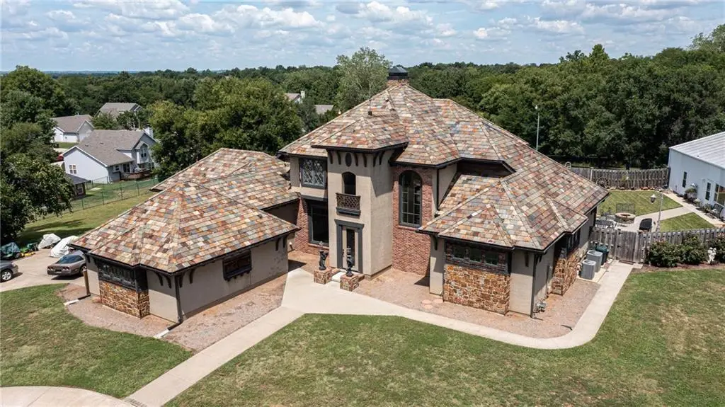 521 W Clark Street, Warrensburg, MO 64093 - Image #1