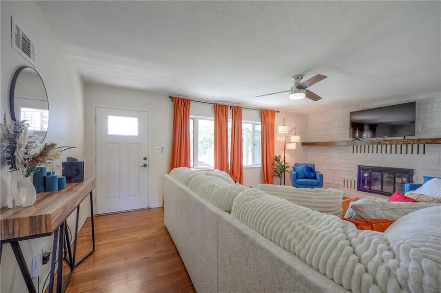 7146 Parallel Parkway, Kansas City, KS 66112 - Image #3