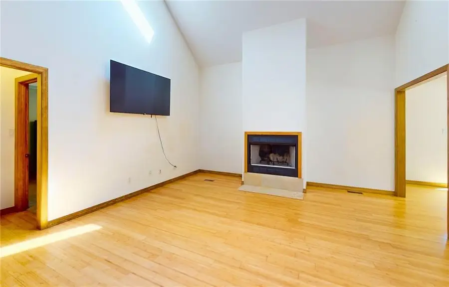 1214 Linden Terrace, Neosho, MO 64850 - Image #3