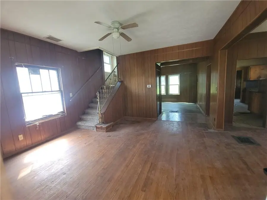 1015 Main Street, Osawatomie, KS 66064 - Image #3