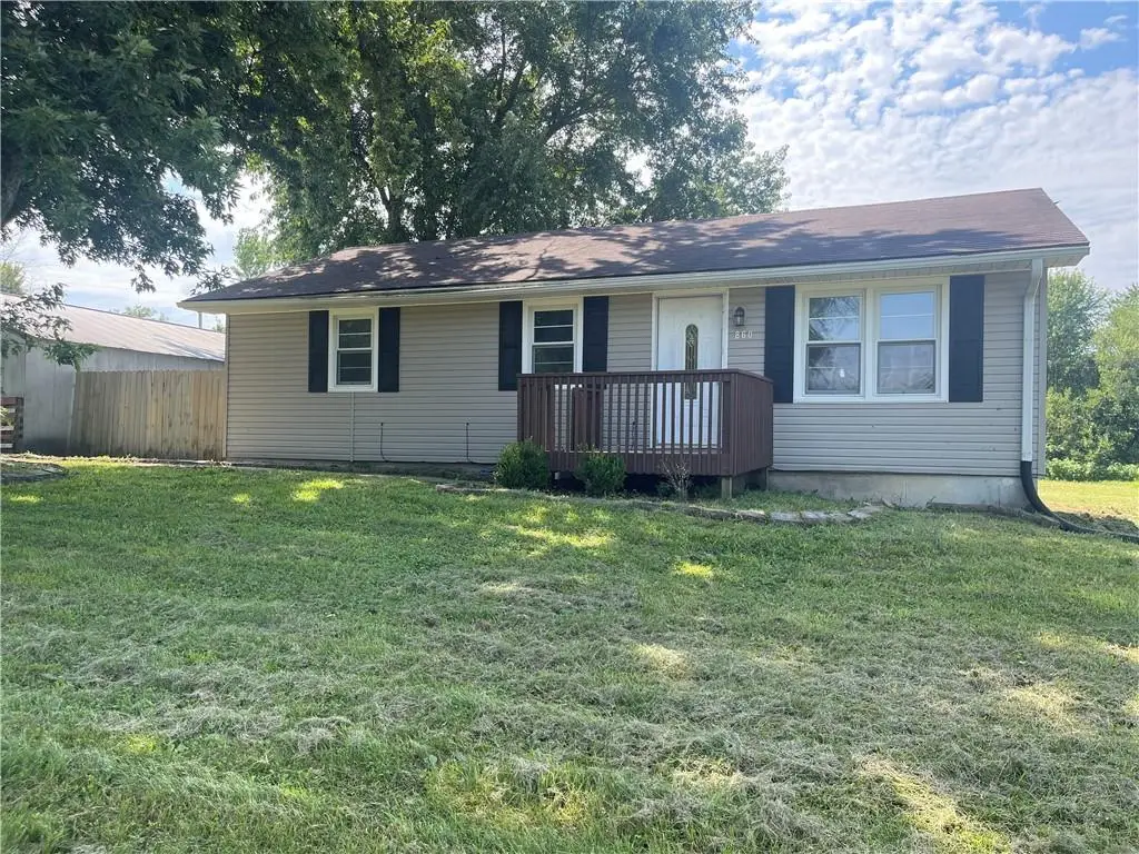 860 E Front Street, Kidder, MO 64649 - Image #1