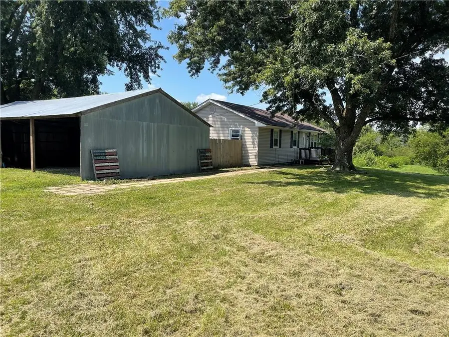 860 E Front Street, Kidder, MO 64649 - Image #3
