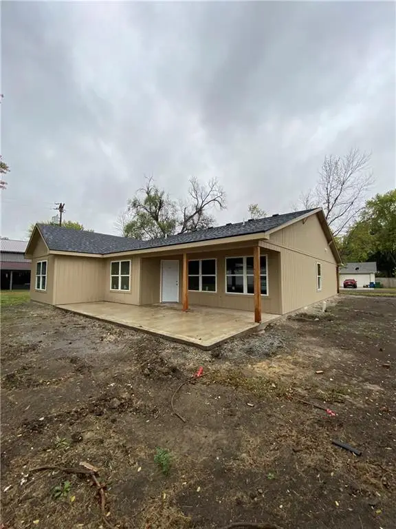 705 Pearl Street, East Lynne, MO 64743 - Image #2