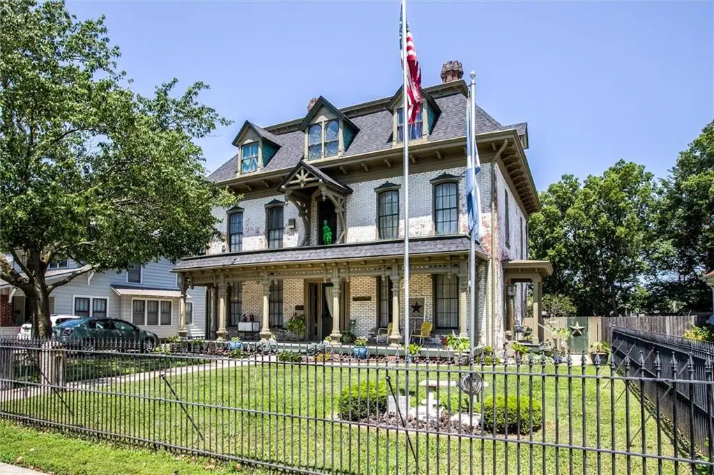 522 W Maple Avenue, Independence, MO 64050 - Image #1