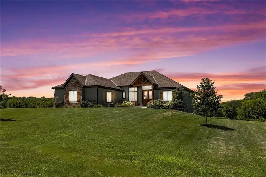 14290 Cattle Ranch Drive, Smithville, MO 64089 - Image #3