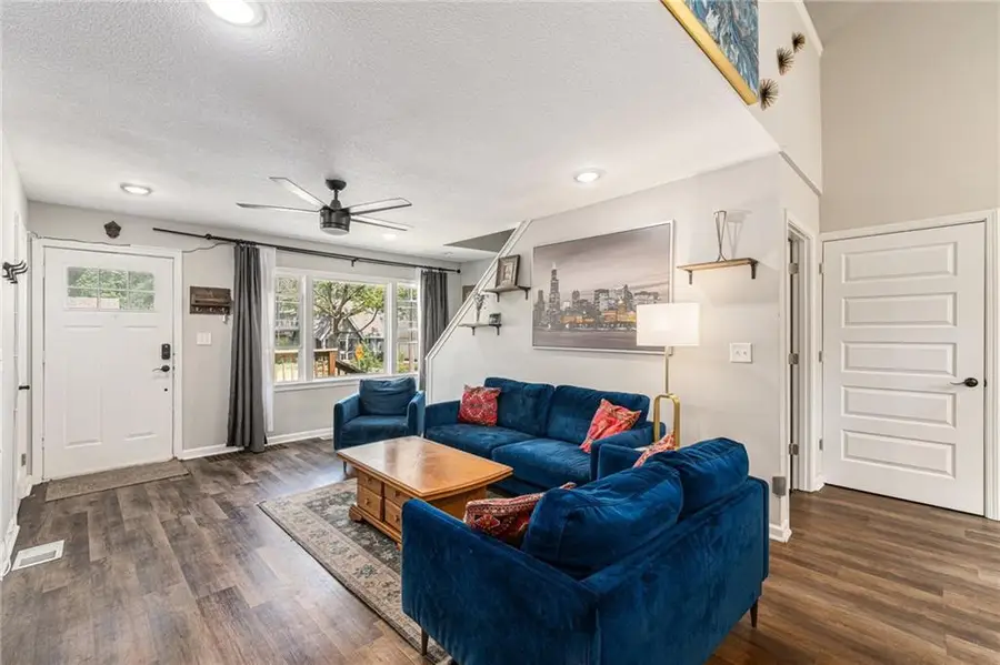 917 E 77th Street, Kansas City, MO 64131 - Image #3