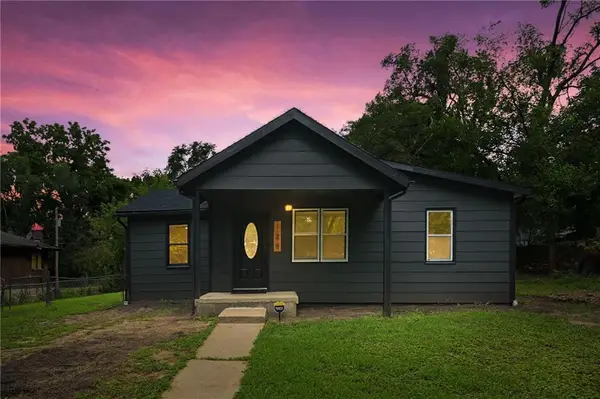 128 Logan Street, Leavenworth, KS 66048