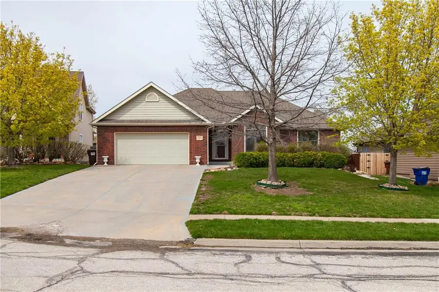 6204 Berando Court, Lawrence, KS 66049 - Image #2
