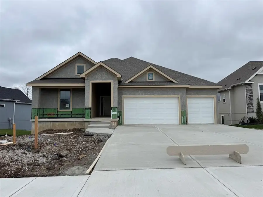 16737 S Ripley Street, Olathe, KS 66062 - Image #2