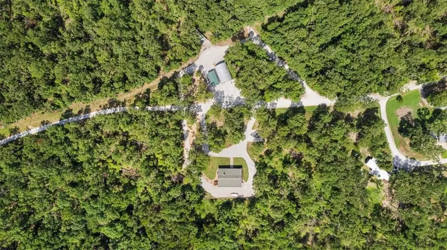 28060 Uncle Bob Avenue, Clinton, MO 64735 - Image #3