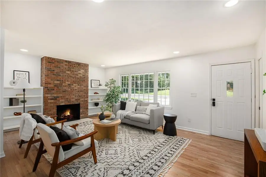 10701 Grandview Road, Kansas City, MO 64137 - Image #2