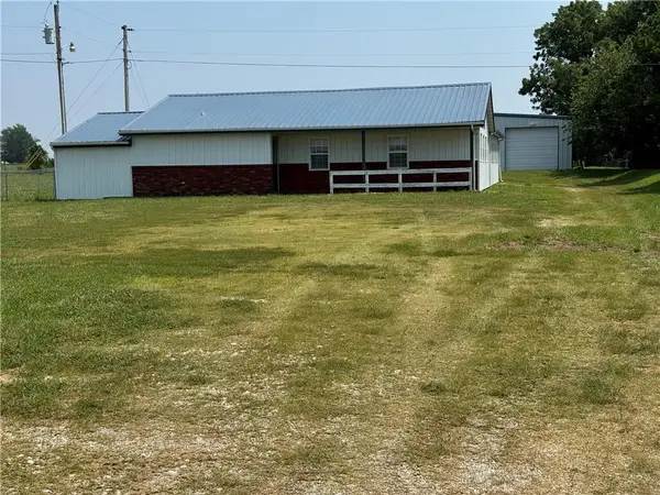 4775 S Highway 32 Highway, El Dorado Springs, MO 64744