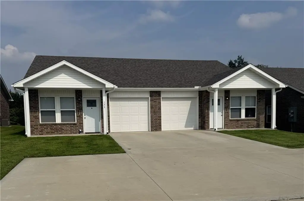 133 SW 145 Road, Warrensburg, MO 64093 - Image #1