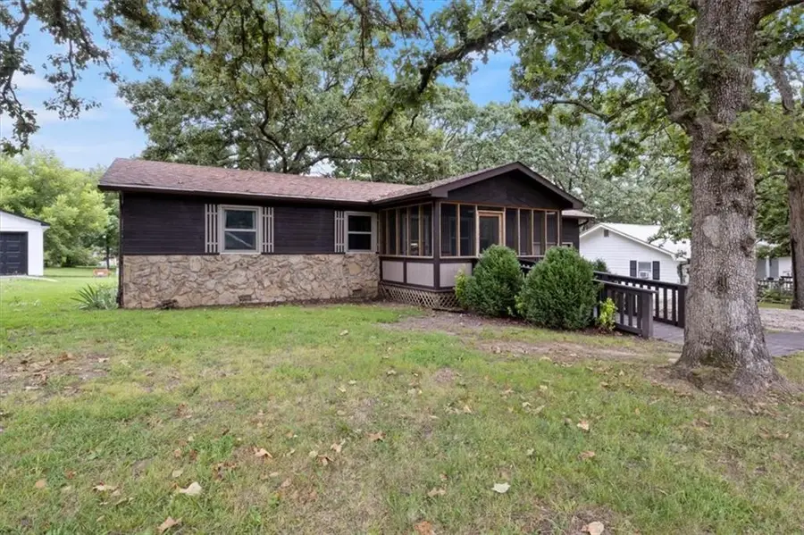 23209 Oakwood Circle, Hermitage, MO 65668 - Image #3