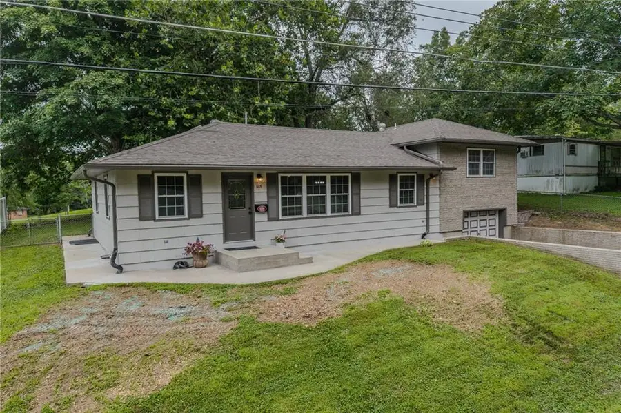 606 S 23rd Terrace, Lexington, MO 64067 - Image #2