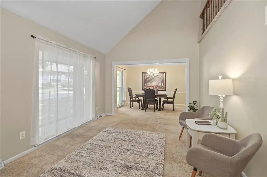 1200 NE Crestview Drive, Blue Springs, MO 64014 - Image #1