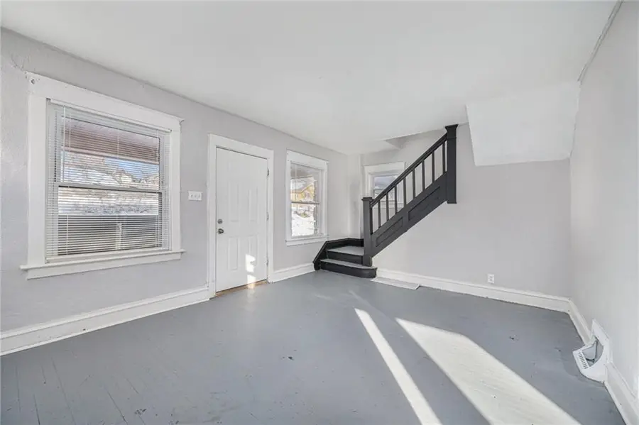 2463 Denver Avenue, Kansas City, MO 64127 - #3