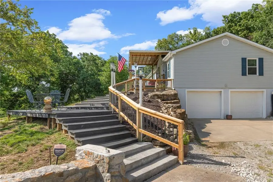 6804 Woodend Avenue, Kansas City, KS 66106 - Image #2