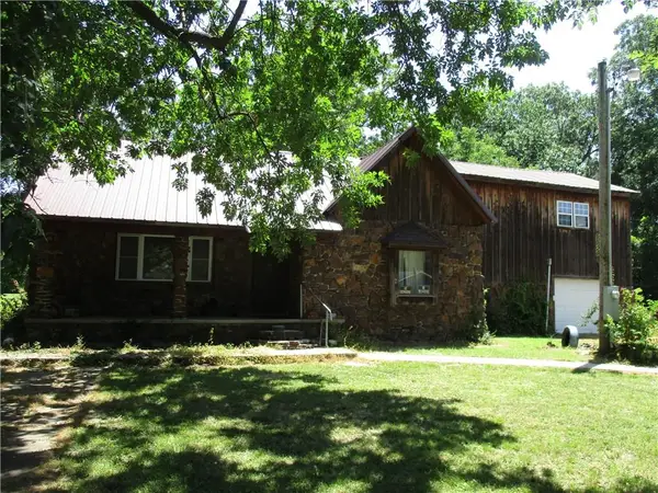 197 SW 92nd Terrace, Columbus, KS 66725