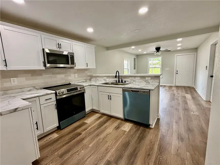 407 S Whitmer Street, Richmond, MO 64085 - Image #3