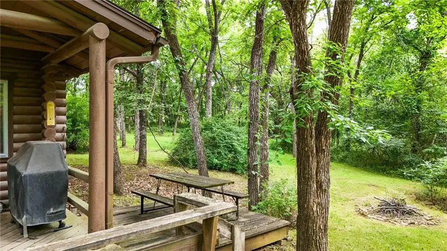 26044 Evans Road, Tonganoxie, KS 66086 - Image #3