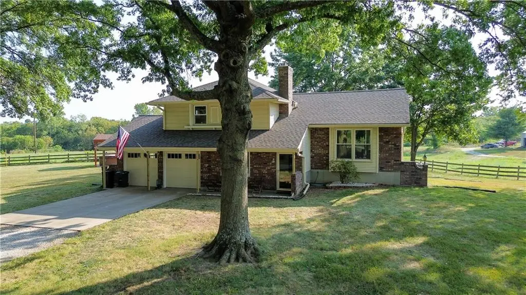 24001 E 223rd Street, Harrisonville, MO 64701 - #1