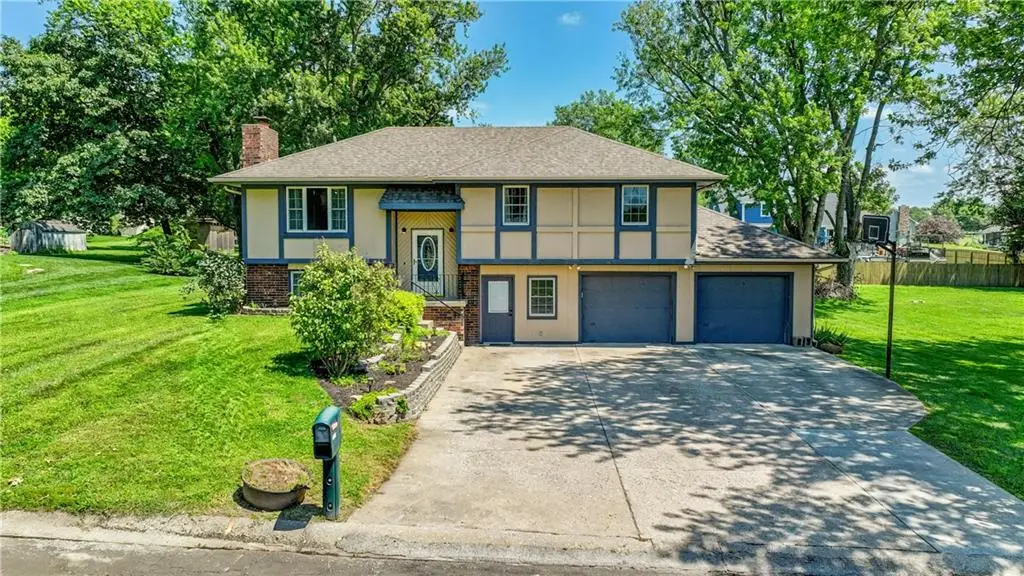 605 Benjamin Avenue, Gower, MO 64454 - Image #1