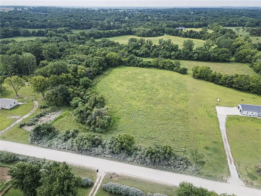 5 acres Hollingsworth Road, Tonganoxie, KS 66086 - Image #2