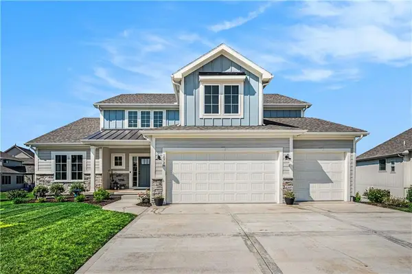 10748 N Hickory Court, Kansas City, MO 64155