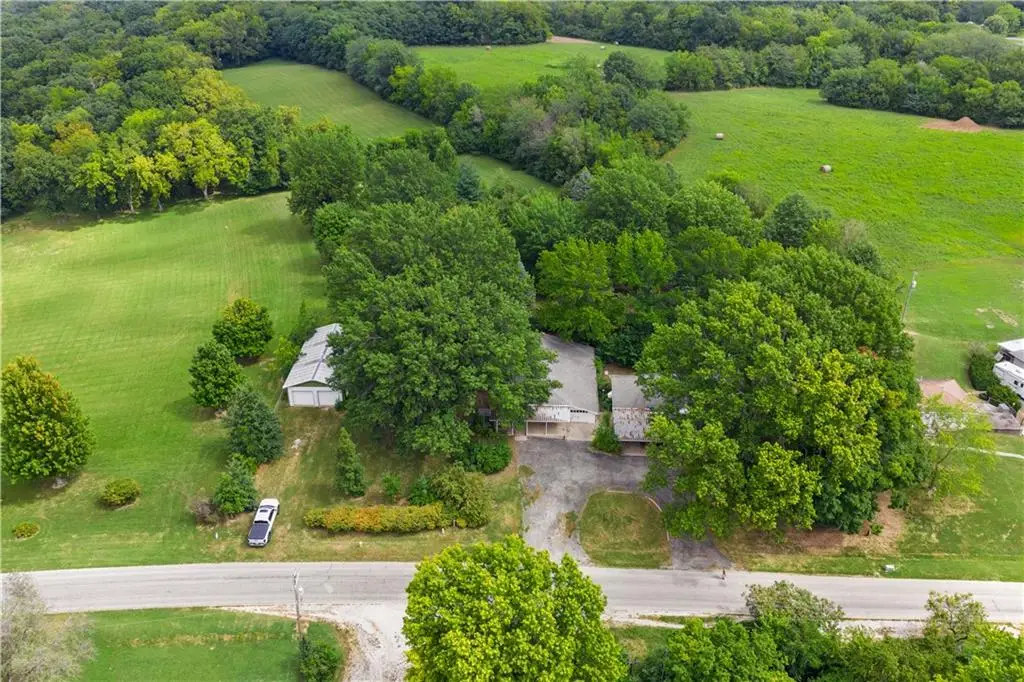 2061 Eastridge Drive, Excelsior Springs, MO 64024 - #1