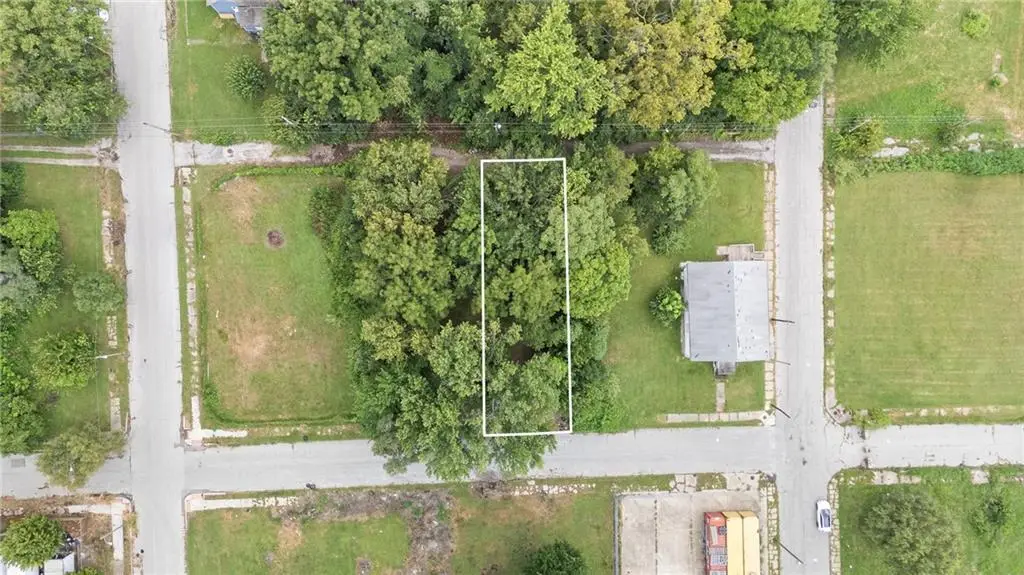 3111 E 19th Street, Kansas City, MO 64127 - Image #1