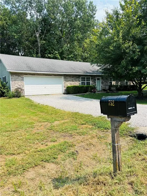 752 Cedar Street, Pleasanton, KS 66075 - Image #1