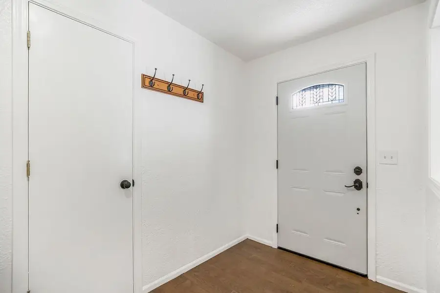 2977 Iva Drive, Independence, MO 64057 - Image #3