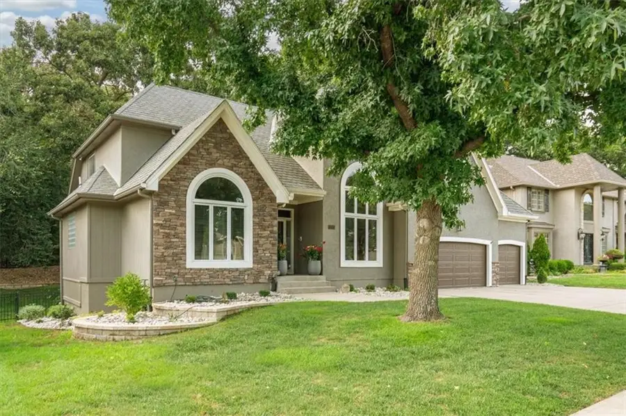 5416 NE Northgate Crossing, Lees Summit, MO 64064 - Image #2