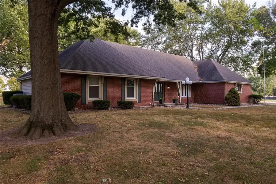 10821 Milton Thompson Road, Lake Lotawana, MO 64086 - Image #3