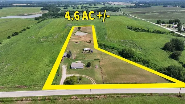10147 W 18 Highway, Clinton, MO 64735