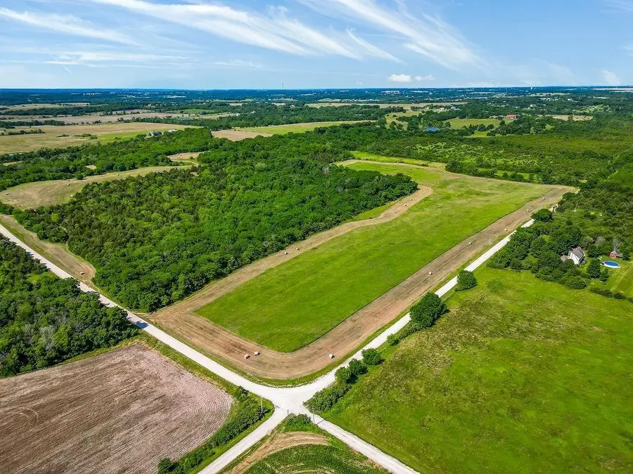 0002 W 271 Street, Paola, KS 66071 - Image #2