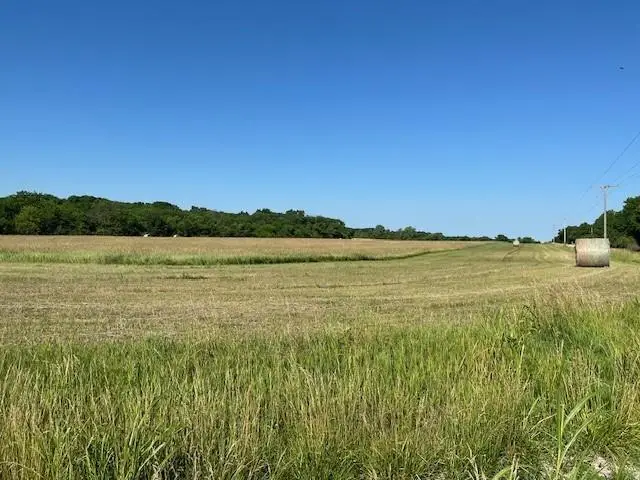 0002 W 271 Street, Paola, KS 66071 - Image #3