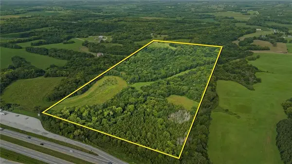 00000 371 Highway, Platte City, MO 64079