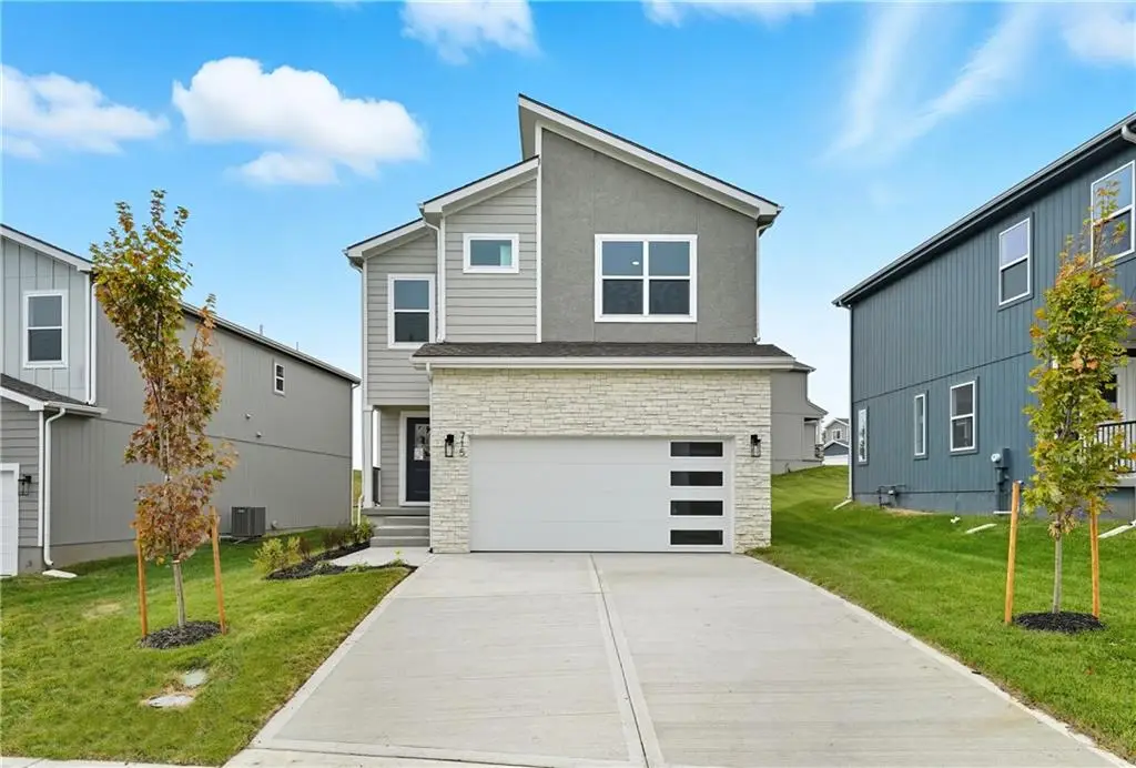 715 Glenn Circle, Raymore, MO 64083 - #1