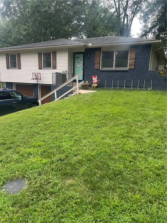 6829 Verde Drive, Kansas City, KS 66109 - Image #1