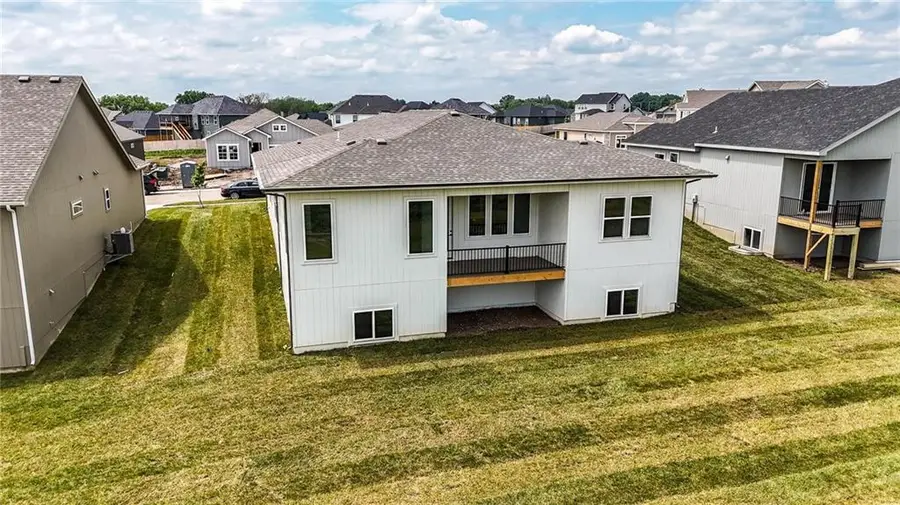 1833 Woodward Circle, Raymore, MO 64083 - Image #2