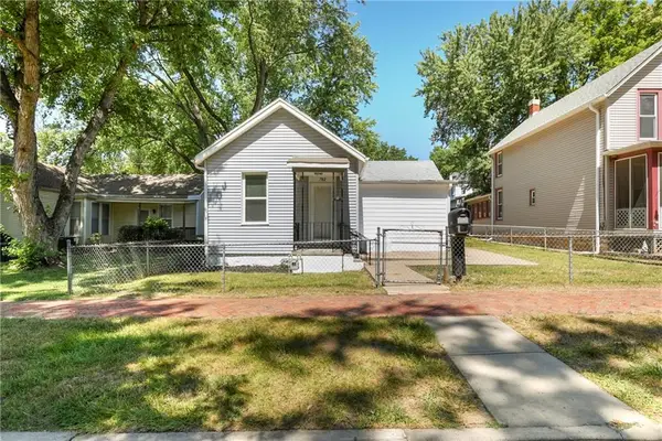 782 Pottawatomie Street, Leavenworth, KS 66048